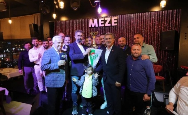 Gemlik Belediyespor şampiyon oldu