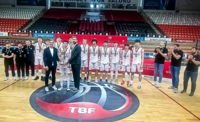 Gemlikliler U18 Türkiye Şampiyonası'nı ikinci tamamladı