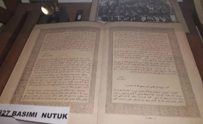 Tarihi 'Nutuk' Bursa'da sergileniyor