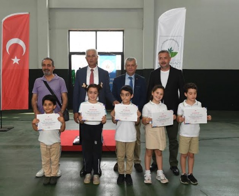 Küçük raketler sertifikalarını aldı