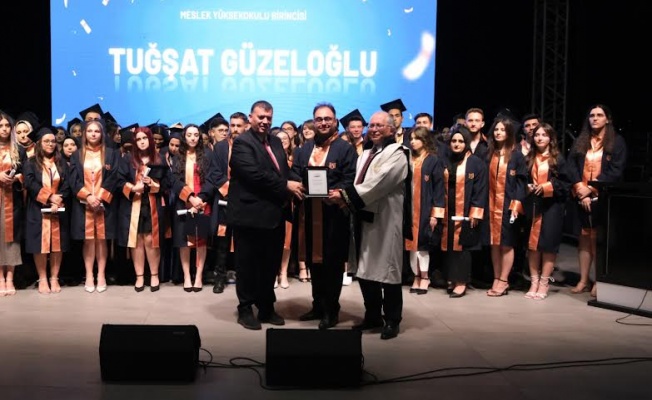 Mudanya Üniversitesinde ilk mezuniyet gururu