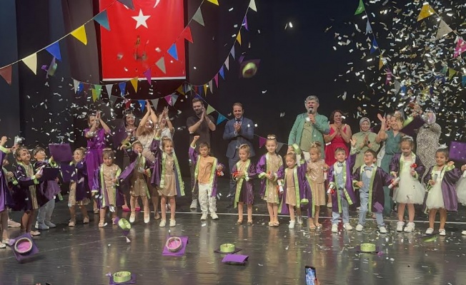 Nilüferli minikler yıl sonu gösterileriyle büyüledi