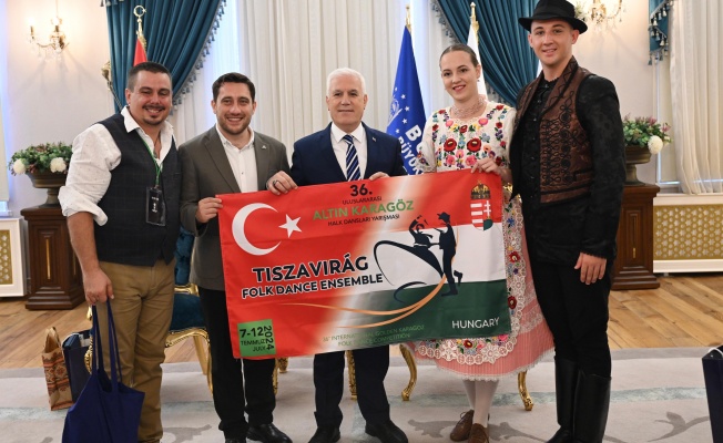 Altın Karagöz ekiplerinden Başkan Bozbey’e ziyaret