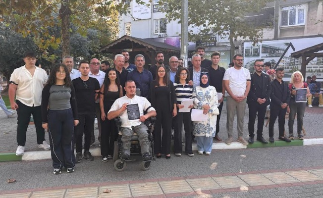 CHP Gemlik Gençlik Kolu: “Çocuklarımızı Koruyamayan Bir Politika Kabul Edilemez!”