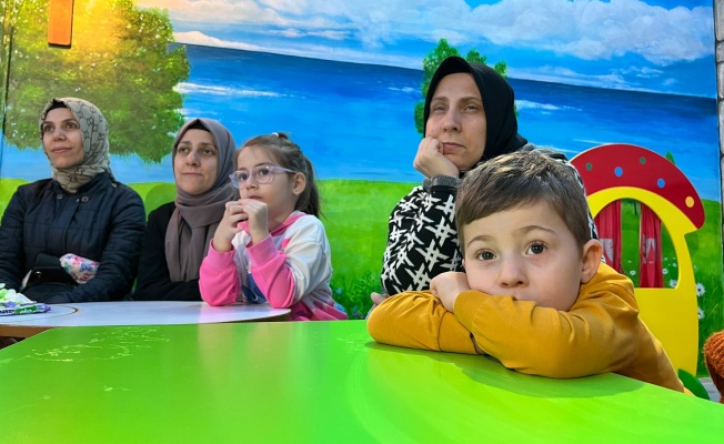 Osmangazi Belediyesi, düzenlediği Masal Atölyesi ile çocukları masalların büyülü dünyasıyla buluşturuyor.