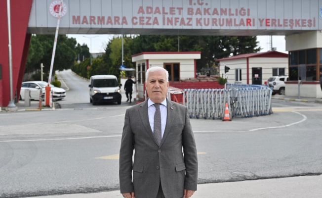 CHP Bursa İl Başkanı Nihat Yeşiltaş ve Büyükşehir Belediye Başkanı Mustafa Bozbey'den İmamoğlu'na ziyaret