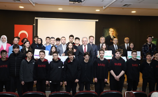 “Sağlıklı Nesil Sağlıklı Gelecek” Yarışmasının Bursa Ödül Töreni Gerçekleşti
