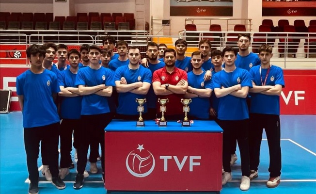 Voleybolda İnegöl Belediyespor Farkı