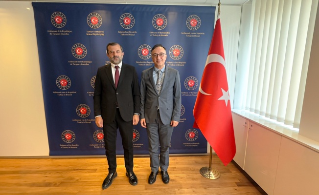 BAŞKAN IŞIK GÜRSU’DAN AVRUPA’YA ÇIKARMA YAPTI