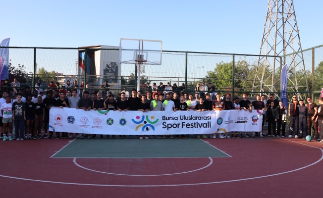 Bursa Uluslararası Spor Festivali’nde ‘sokak basketbolu’ heyecanı