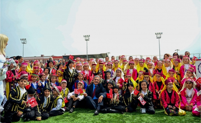 Gemlik’te 1470 Öğrenci Sanatla Buluşuyor