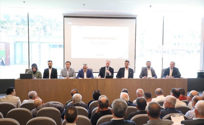 İnegöl Belediyesi’nde Muhtarlarla İstişare Toplantısı