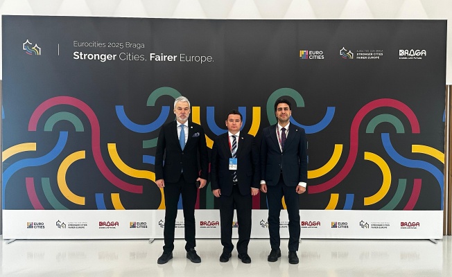 Başkan Erkan Aydın Portekiz’de Eurocities “Call To Action” sözleşmesini imzaladı
