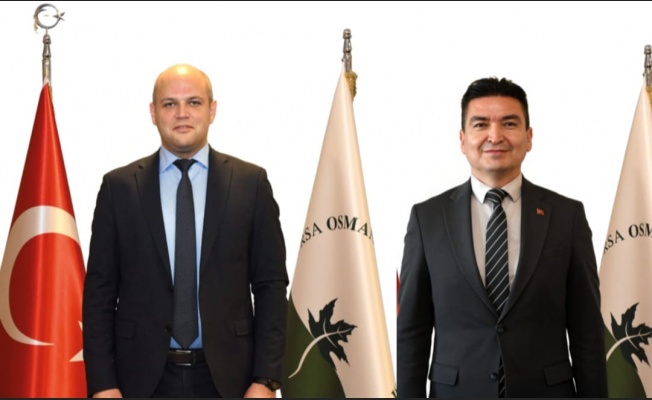 BAŞKAN ERKAN AYDIN’IN ALTINI ÖZEL KALEM MÜDÜRÜ UMUT NURAL MI OYUYOR ?
