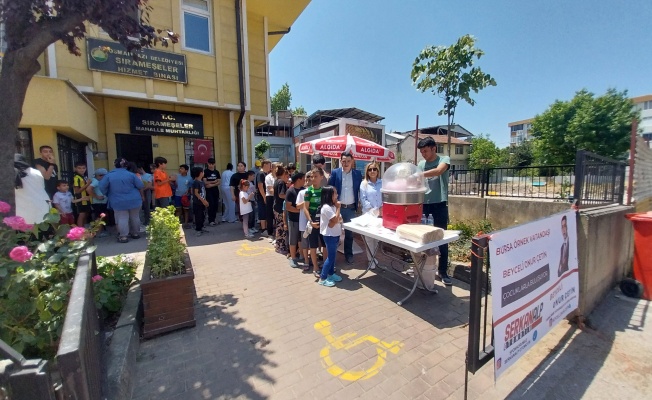 BURSA’DA KARNE HEDİYESİ PAMUK ŞEKERİ OLDU