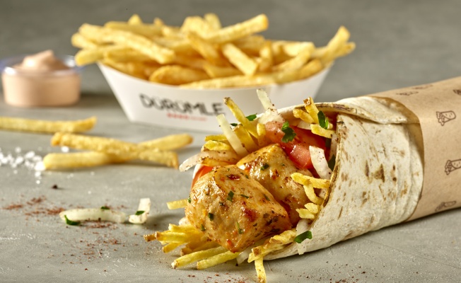 Dürümle Bursa Özlüce Cadde’de yeni restoranını açtı