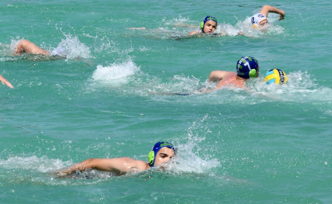 Spor ve eğlenceyi birleştiren Sutopu Festivali başladı
