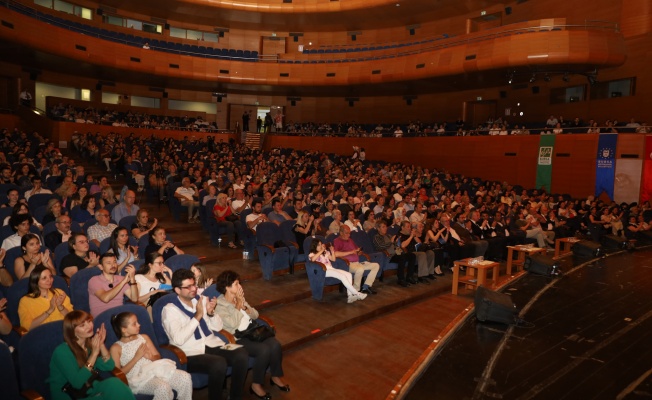 Usta Şair Nâzım Hikmet, ölümsüz eserleriyle anıldı