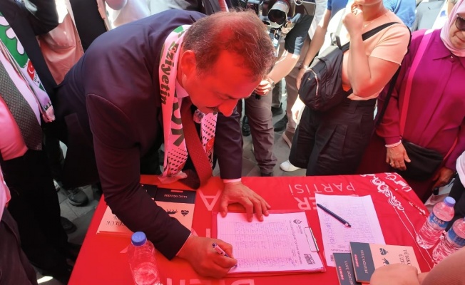 Yavuz Ağıralioğlu Bursa'da Ümit Özdağ içim imza attı!
