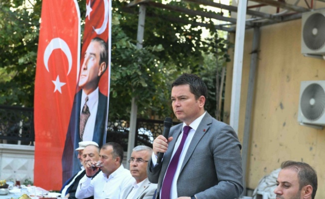 Başkan Aydın halkın dertlerini dinleyerek çözümler üretiyor