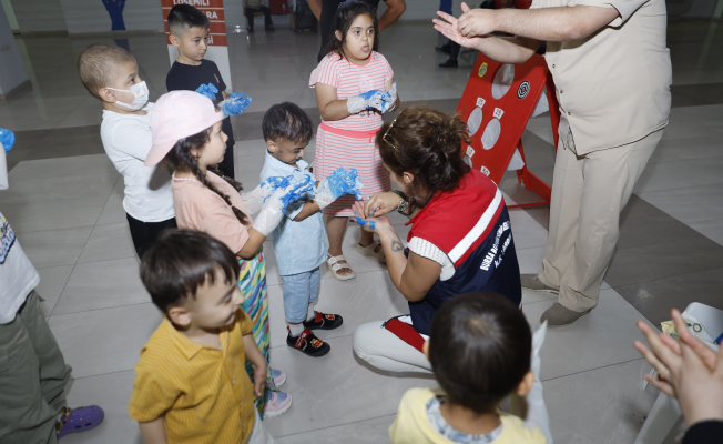 Büyükşehir’den lösemi tedavisi gören çocuklara moral