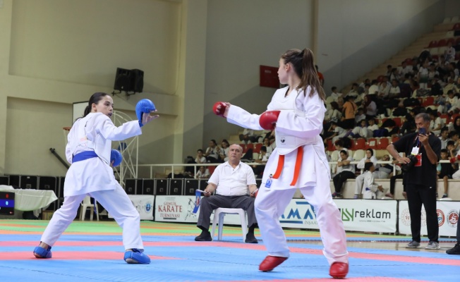 Gemlik’te 6. Uluslararası Karate Turnuvası Başlıyor