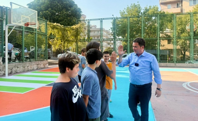Basketbol sahaları liselilerin tasarımlarıyla güzelleşiyor