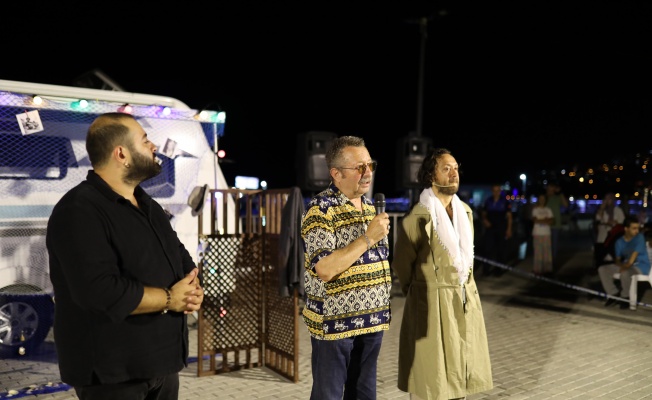 Karavan Tiyatro“ Bursalılarla buluştu