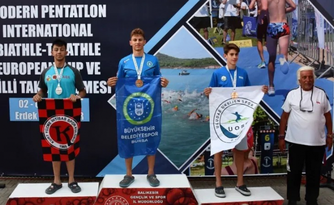Muhammed Emir Kurtulan’dan Biathle-Triathle’de çifte altın