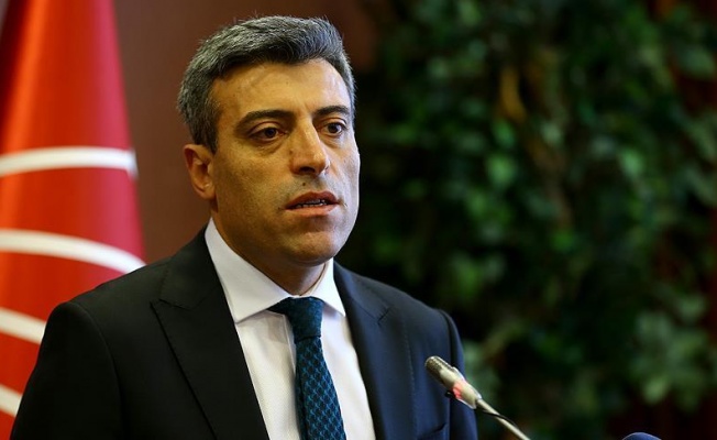 CHP'li Öztürk, zincir marketleri Meclis gündemine taşıdı: "Kasiyerler sandalyesiz çalışıyor, tuvalete gitmeye dahi korkuyor"