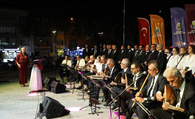 İnegöl Belediyesi TSM Korosundan Muhteşem Konser