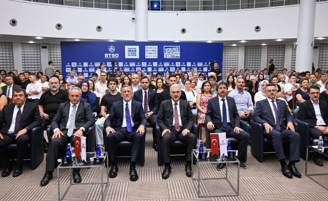 YKS’de Dereceye Giren Bursalı Gençler BTSO’da Ödüllendirildi