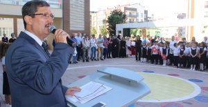 OSMANGAZİ OKULLARINDA İLK DERS ZİLİ ÇALDI