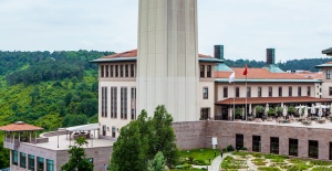 Koc Universitesi Dunyanin En Iyi Isletme Okullari Arasinda Turkiye De 1 Dunyada 61 Sirada
