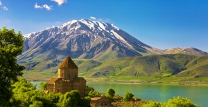 Yazin Ic Hatlarda Antalya Dis Hatlarda Ise Koln Havalimanlarini Tercih Ettik