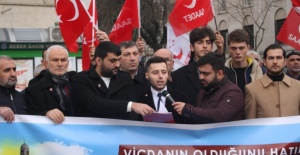 SAADET PARTİLİ GENÇLER ÇİN ZULMÜNÜ KINADI