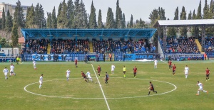 Karacabey Belediyespor hem yeşil sahada hem salonda dolu dizgin