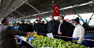 İZNİK PAZARYERİNDE SOSYAL MESAFE ÖNLEMİ