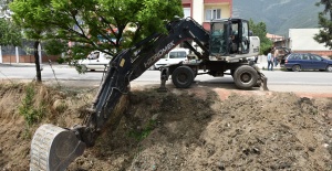 BELEDİYEDEN ÇARŞI DERESİ'NDE ISLAH ATAĞI