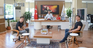 Başkan Özkan, CHP'li gençleri ağırladı