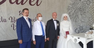 Bakan Faruk Çelik'in koruması evlendi