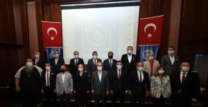 Bursa Büyükşehir Belediyespor'da nöbet değişimi