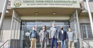Başkan Özkan, Karacabey'e salça tesisleri kazandırma konusunda ısrarcı