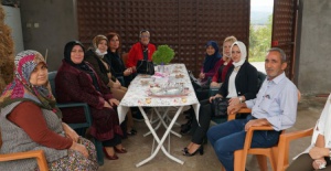 Bursa'da Vali eşinden şehit ailelerine ziyaret