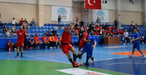 Nefes kesen maçta zafer Nilüfer Belediyespor'un