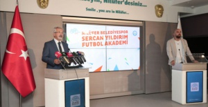 Nilüfer Belediyespor Sercan Yıldırım Futbol Akademi açılıyor!