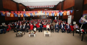 Yenişehir AK Parti Kadın Kolları'nda Titis'e güvenoyu