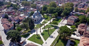Bursa'da 600 yıllık eser meydanla taçlandı