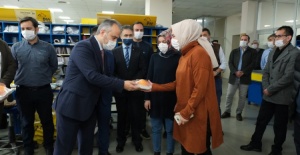 Bursa'da PTT çalışanlarına vitamin desteği