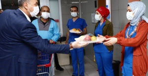 Bursa'da sağlık çalışanlarına vitamin takviyesi dağıtımı başladı